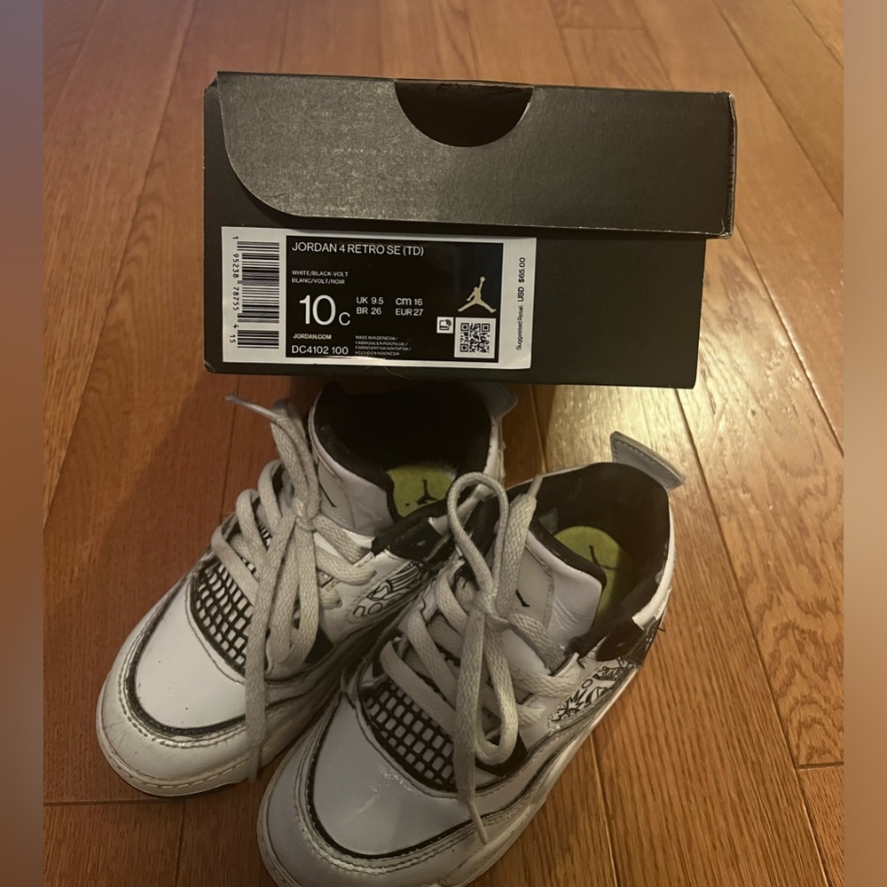 Nike Jordan Retro 4 DIY - Picture 4 of 6
